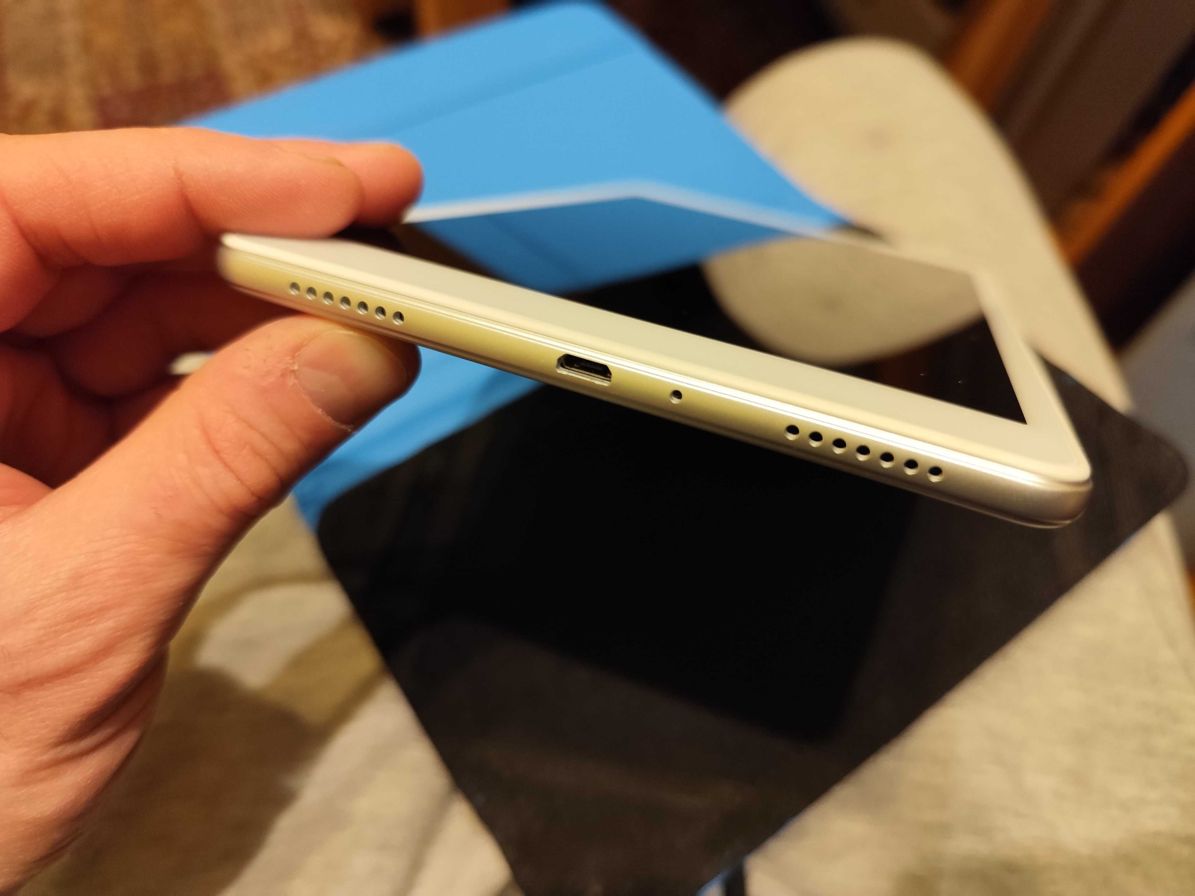 Tablet Samsung Galaxy Tab A stan idealny
