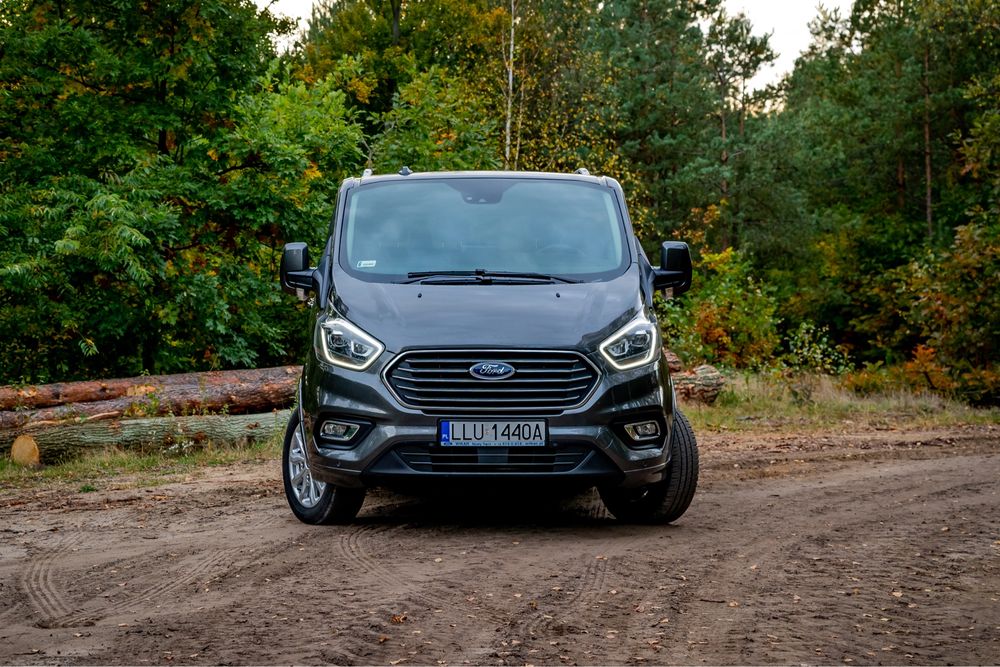 Wynajem do Wynajęcia Bus 9-osobowy Ford Tourneo Custom 2021r AUTOMAT