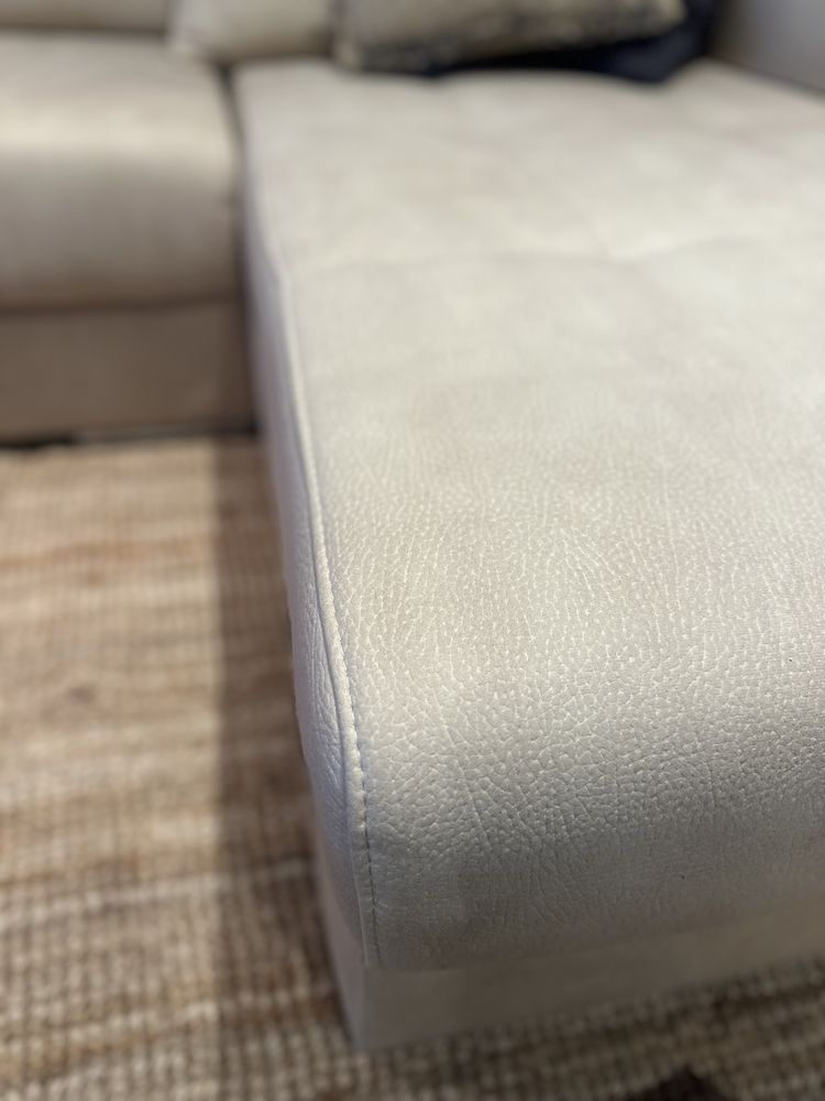 Sofa chaiselongue microfibra camel