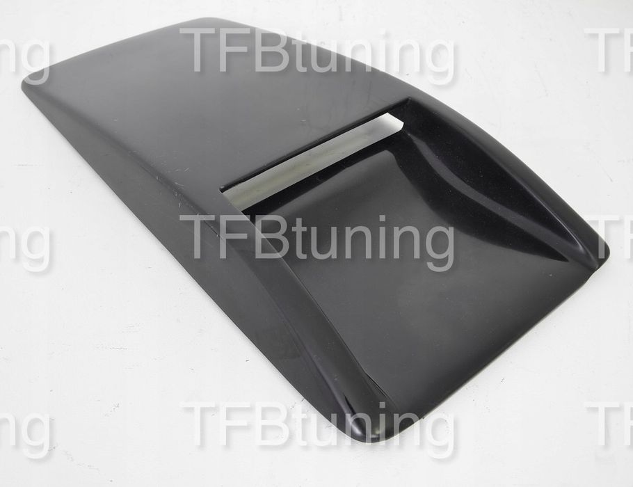 wlot carrera gt na maskę porsche 924 tfb tuning