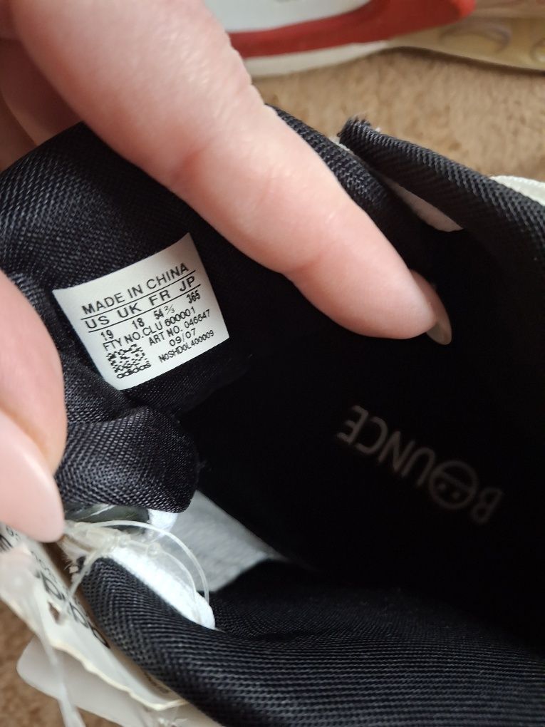 Кросівки Adidas Великий розмір 54,5 та 55,5
