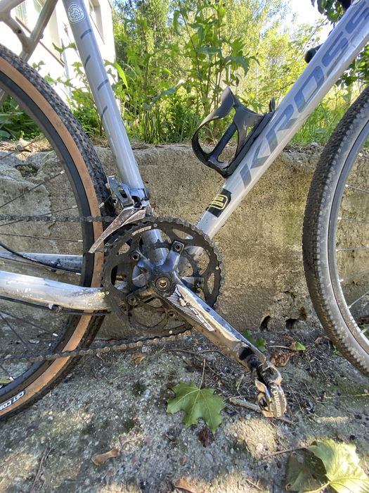 Gravel kross esker 1.0