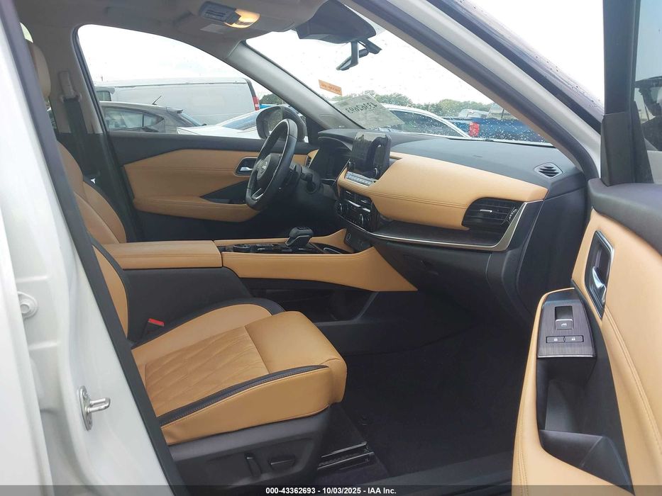 2023 Nissan Rogue з копарту