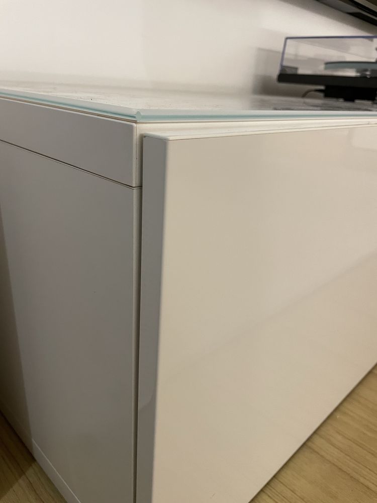 Movel IKEA BESTÄ - excelente estado