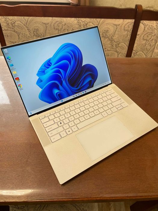 Ноутбук 15 FHD+ Dell XPS 9500 (i5-10500H/16Gb/SSD256/ Intel UHD 10gen)