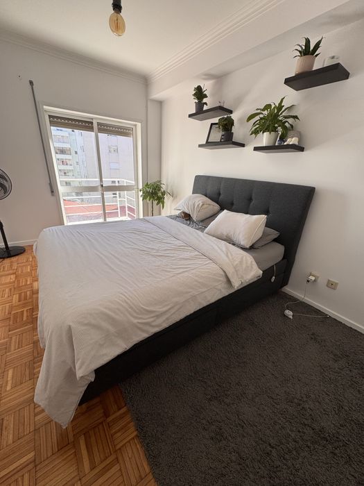 Cama Casal nova com gavetas (160x200)