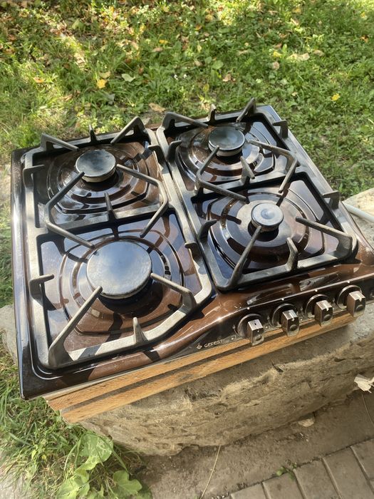 Продам газову поверхню