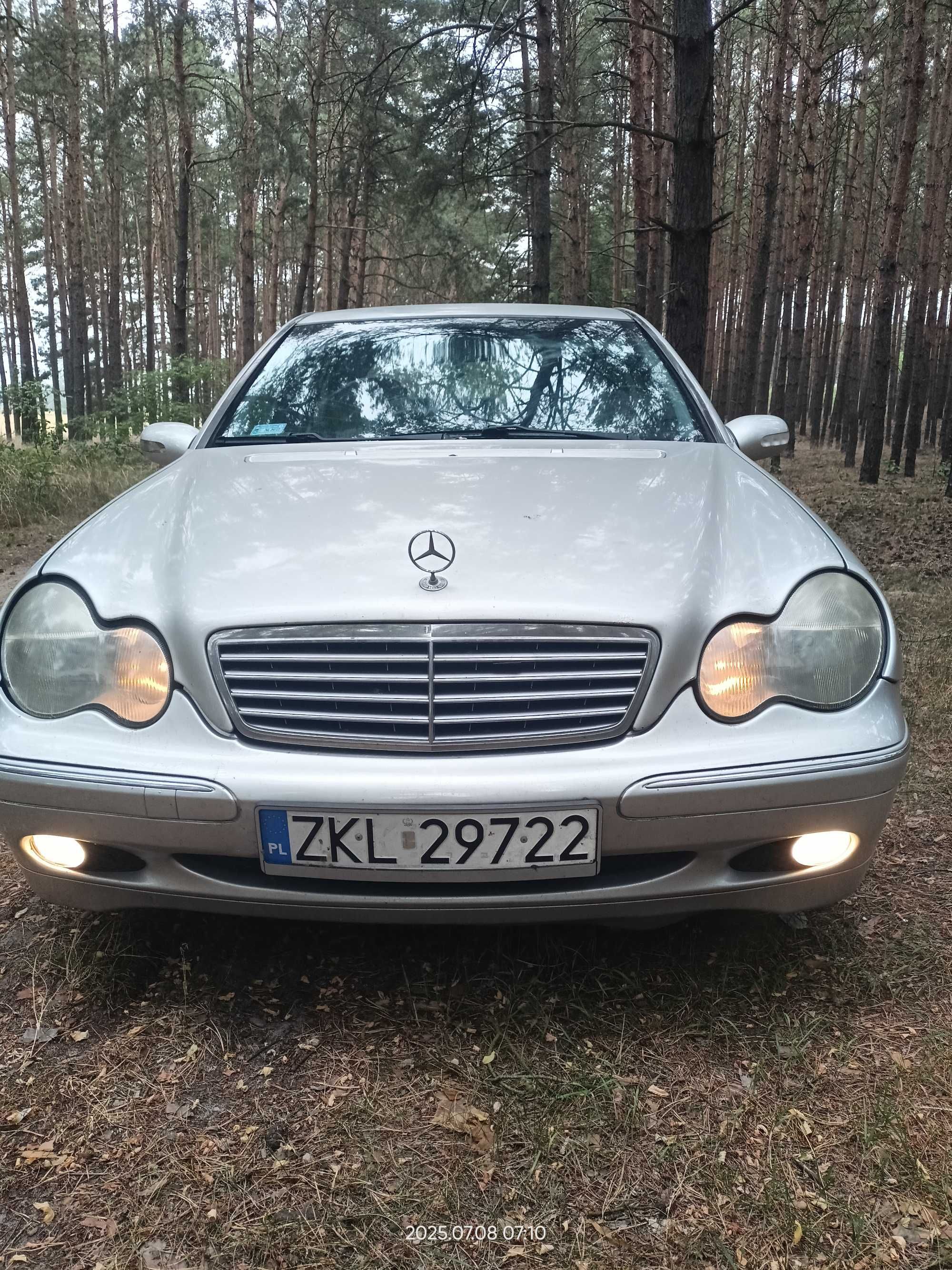 Mercedes C-220, 2001 rok