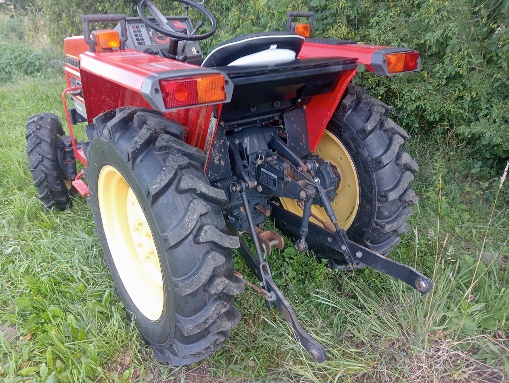 Kubota 22 km iseki yanmar 4x4 mega stan wspomaganie kierownicy