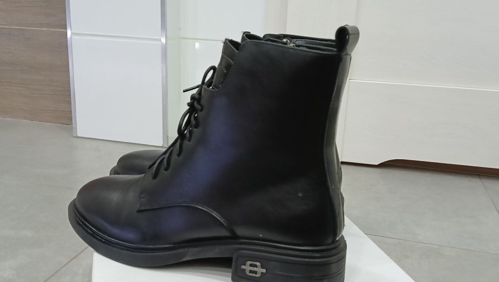 Buty damskie GINO FABIANI r.41