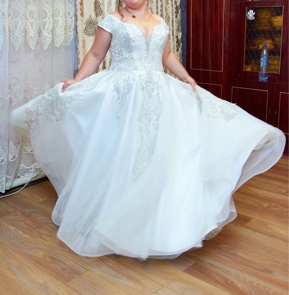 Свадебное платье красивое,шикарное