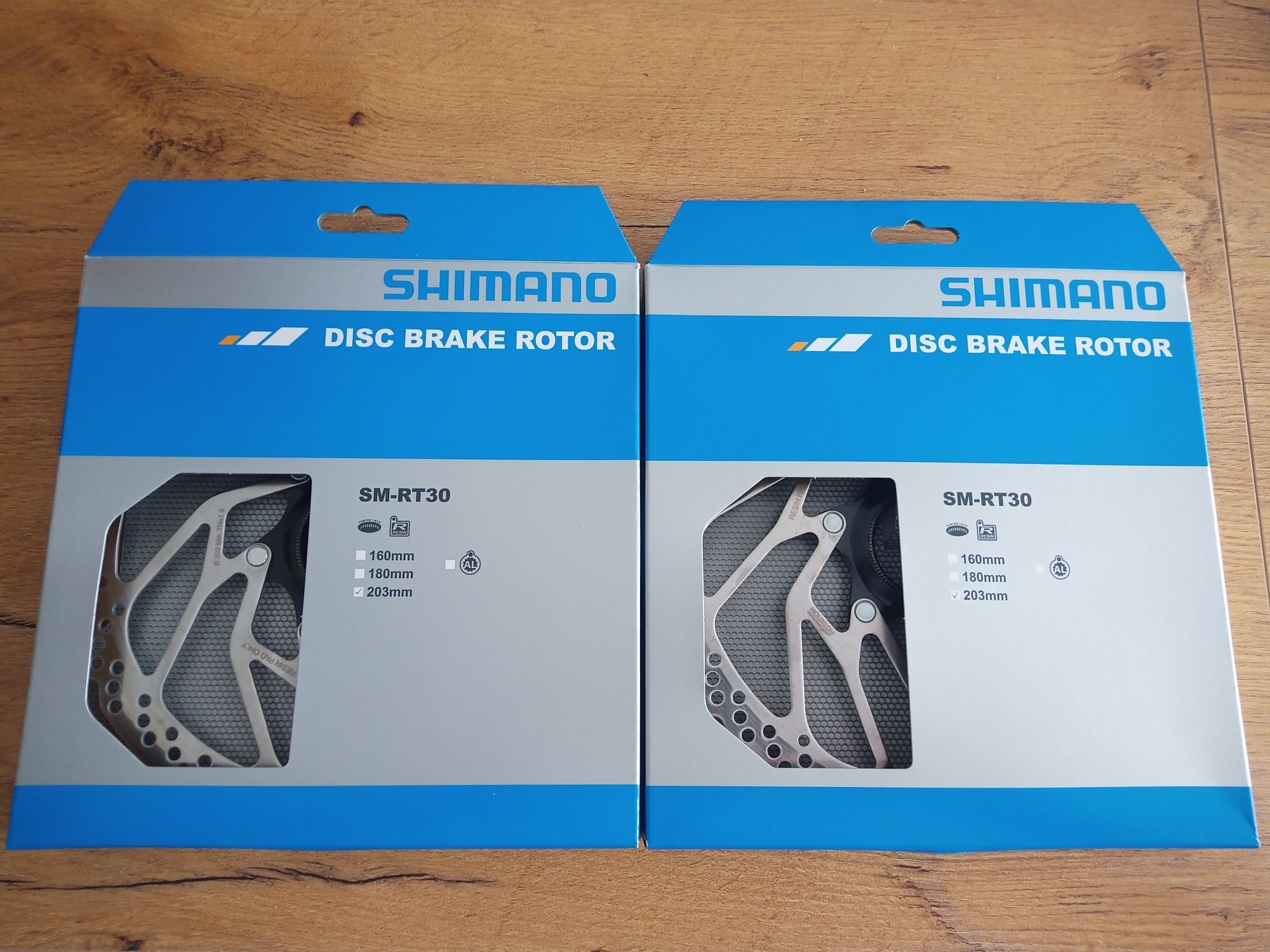 Tarcza hamulcowa Shimano SM-RT30 203mm