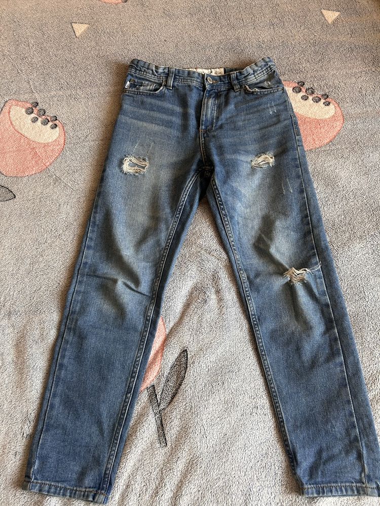 Крутезні дитячі джинси, фірмові