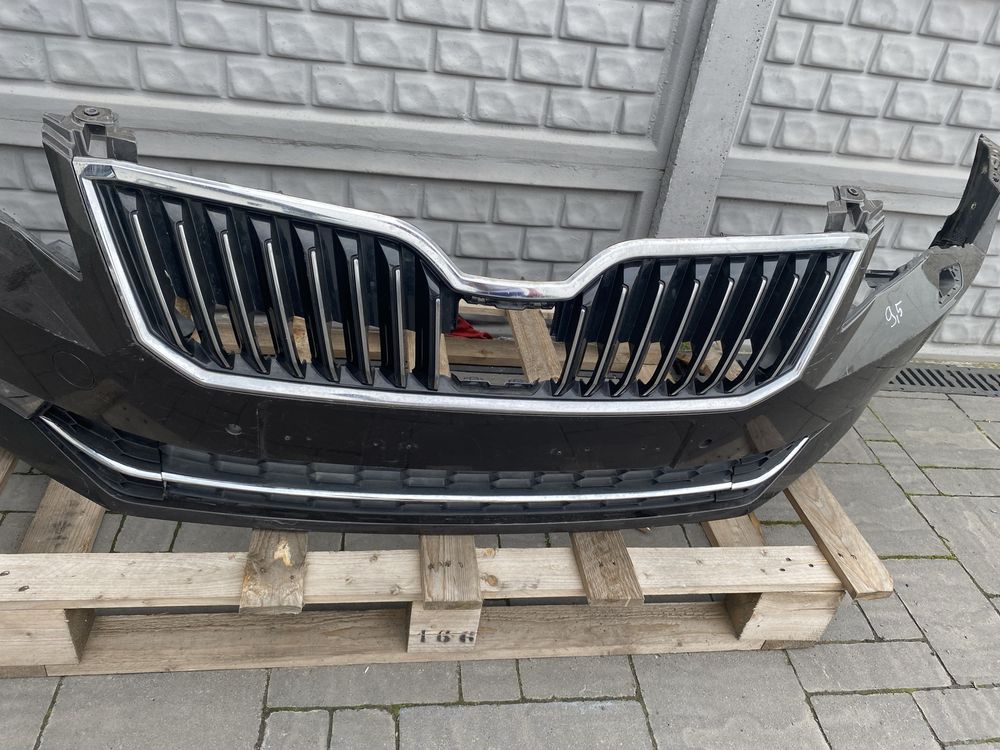 Бампер шкода, Бампер Skoda A7 рест, бампер СуперБ, Бампер SuperB