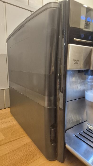 Ekspres do kawy Siemens EQ.6 plus S700 PL inox EQ 6