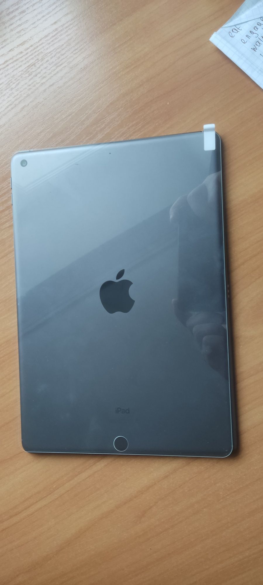 Продам защитные стекла 10,2"