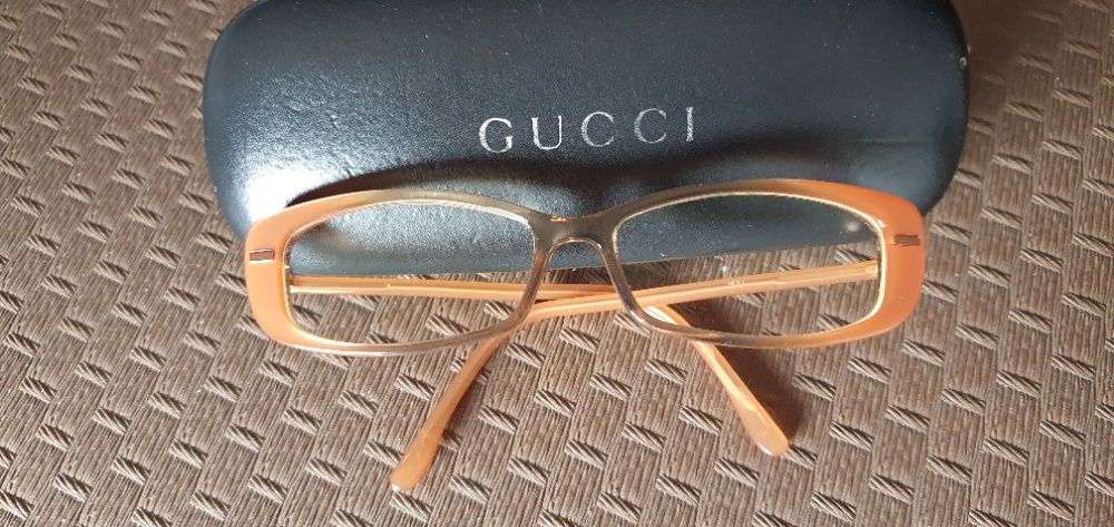 Óculos marca GUCCI autênticos