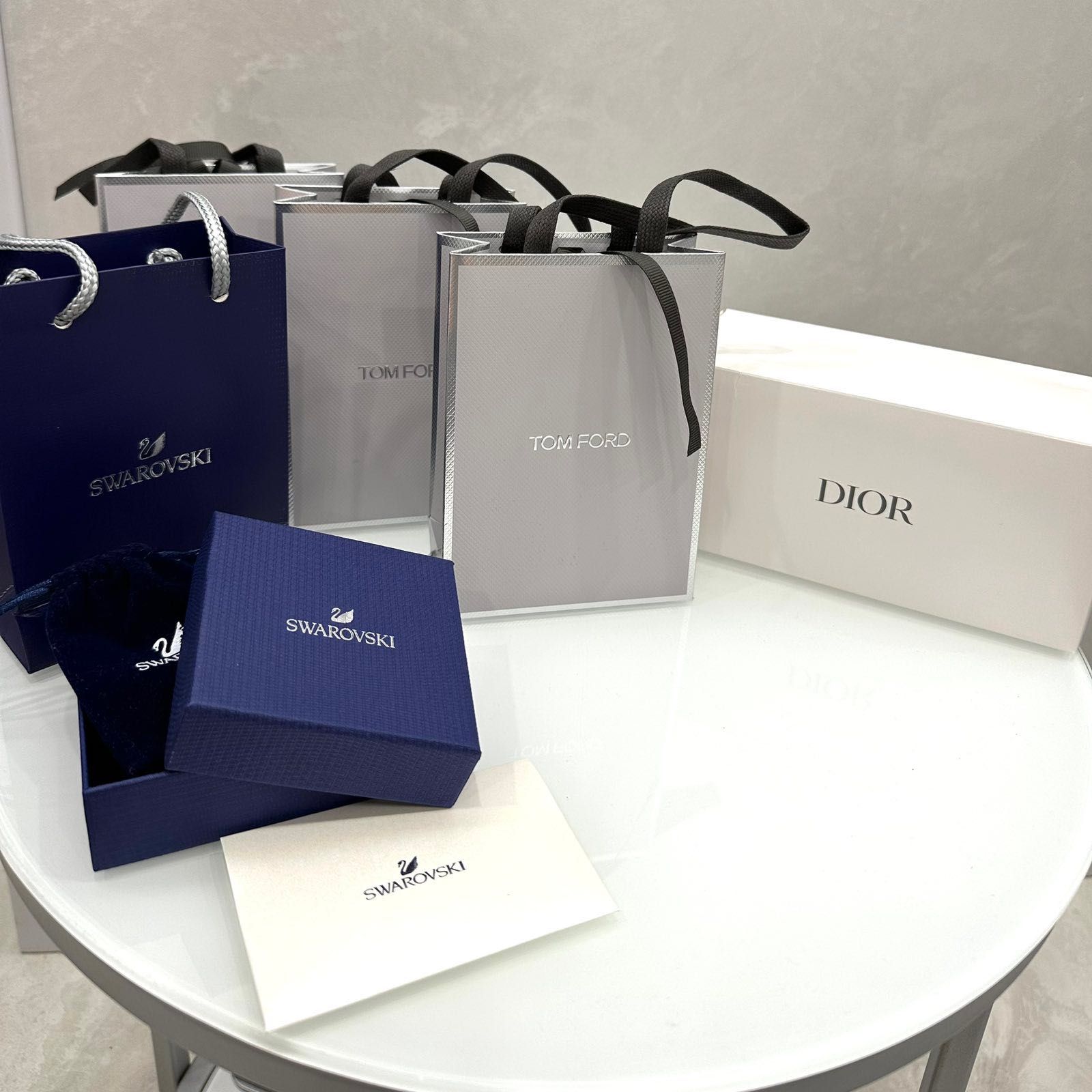 Брендовий пакет, подарункове пакування (Tom Ford, Dior, Swarovski)