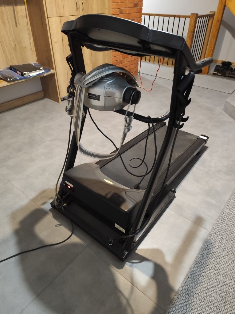 Bieżnia elektryczna z masażem Treadmill funfit1057,do wymiany opornik