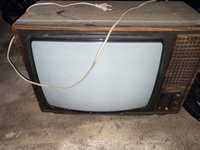 Vendo televisão antiga