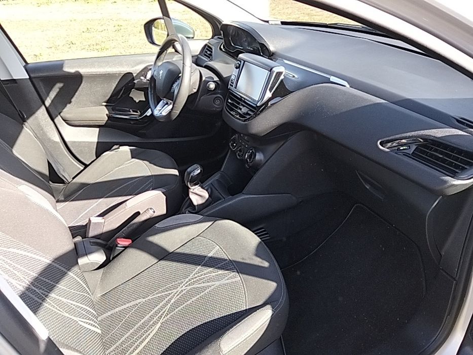 Peugeot 208 1.4 HDI