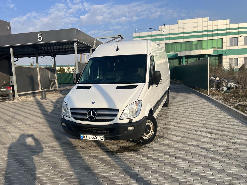 MERCEDES SPRINTER 316 2,7 двигун