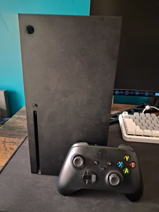 Konsola xbox series x wymienię na PS5