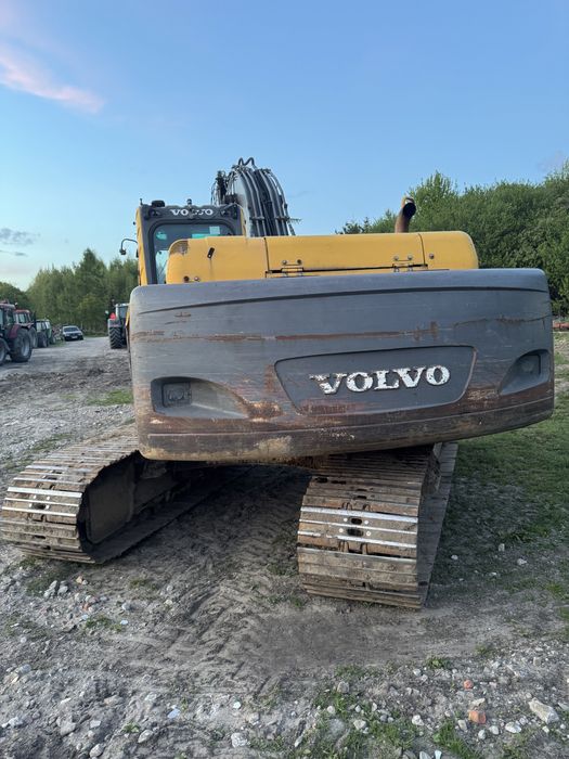 Koparka gasienicowa Volvo 210 BLC