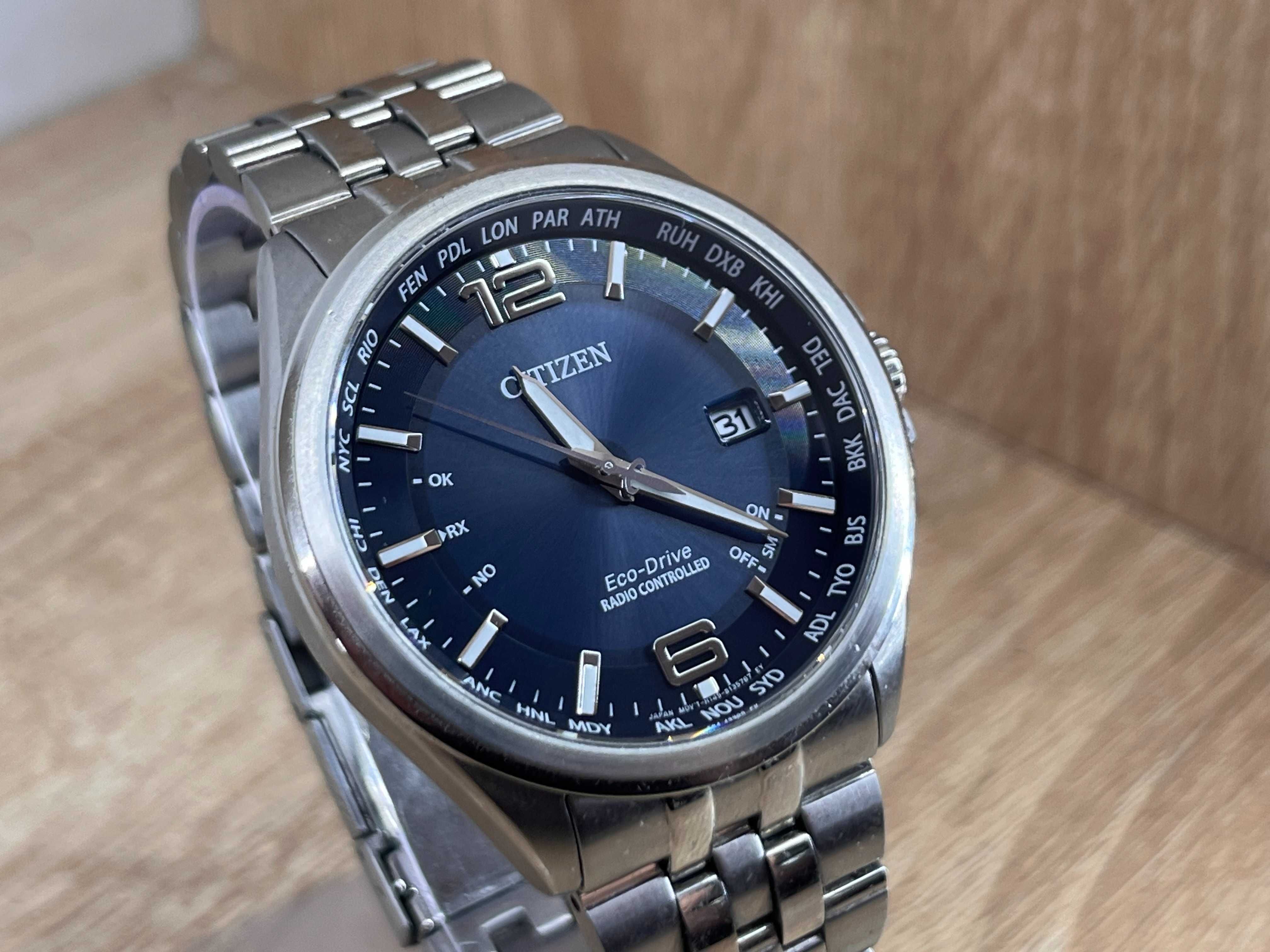 Zegarek męski CITIZEN Eco-Drive CB0010-88L Radio Controlled DCF