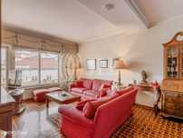 Apartamento T4+1, penthouse, com garagem, em Lisboa