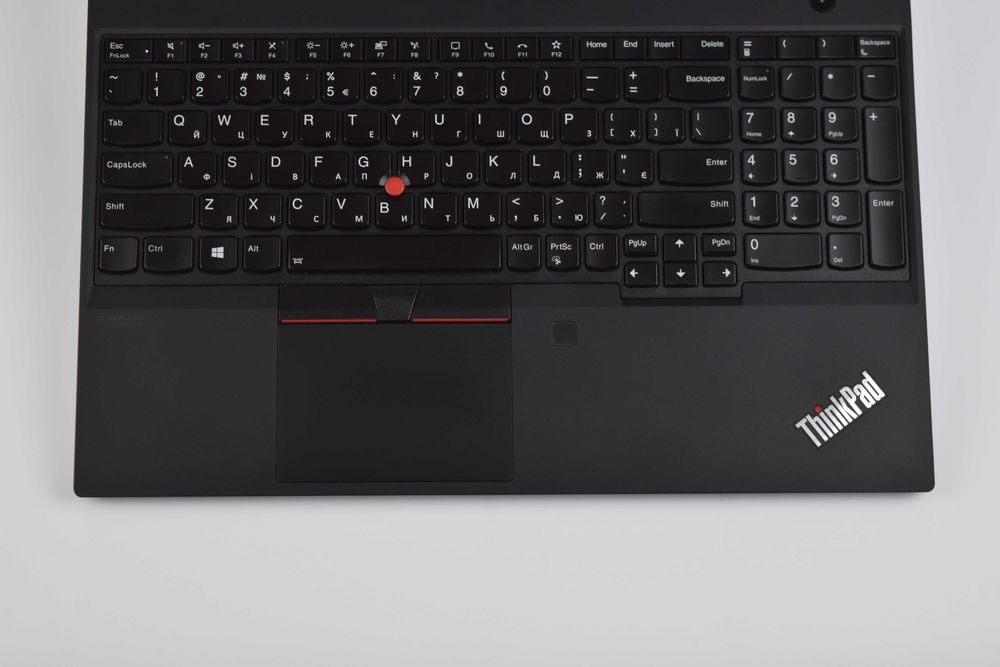 Lenovo ThinkPad T15 Gen1 i7-10510U 16/32 гб 256/512/1тб 15.6" Ноутбук