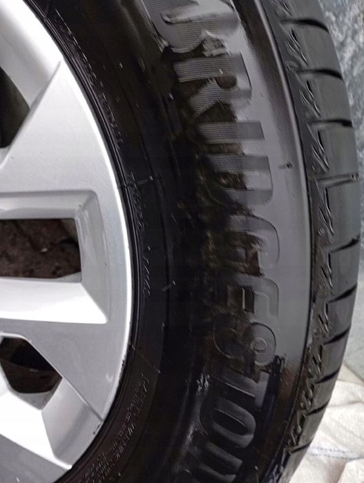 FELGA KOŁO DACIA DUSTER II 16&quot; CALI 215/65R16 5X114.3 6.5J ET50