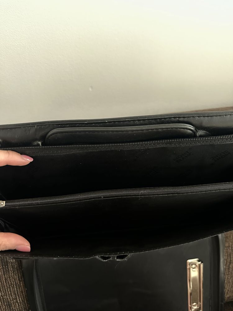 Montblanc Klasyczna teczka dokumentowa w rozmiarze średnim