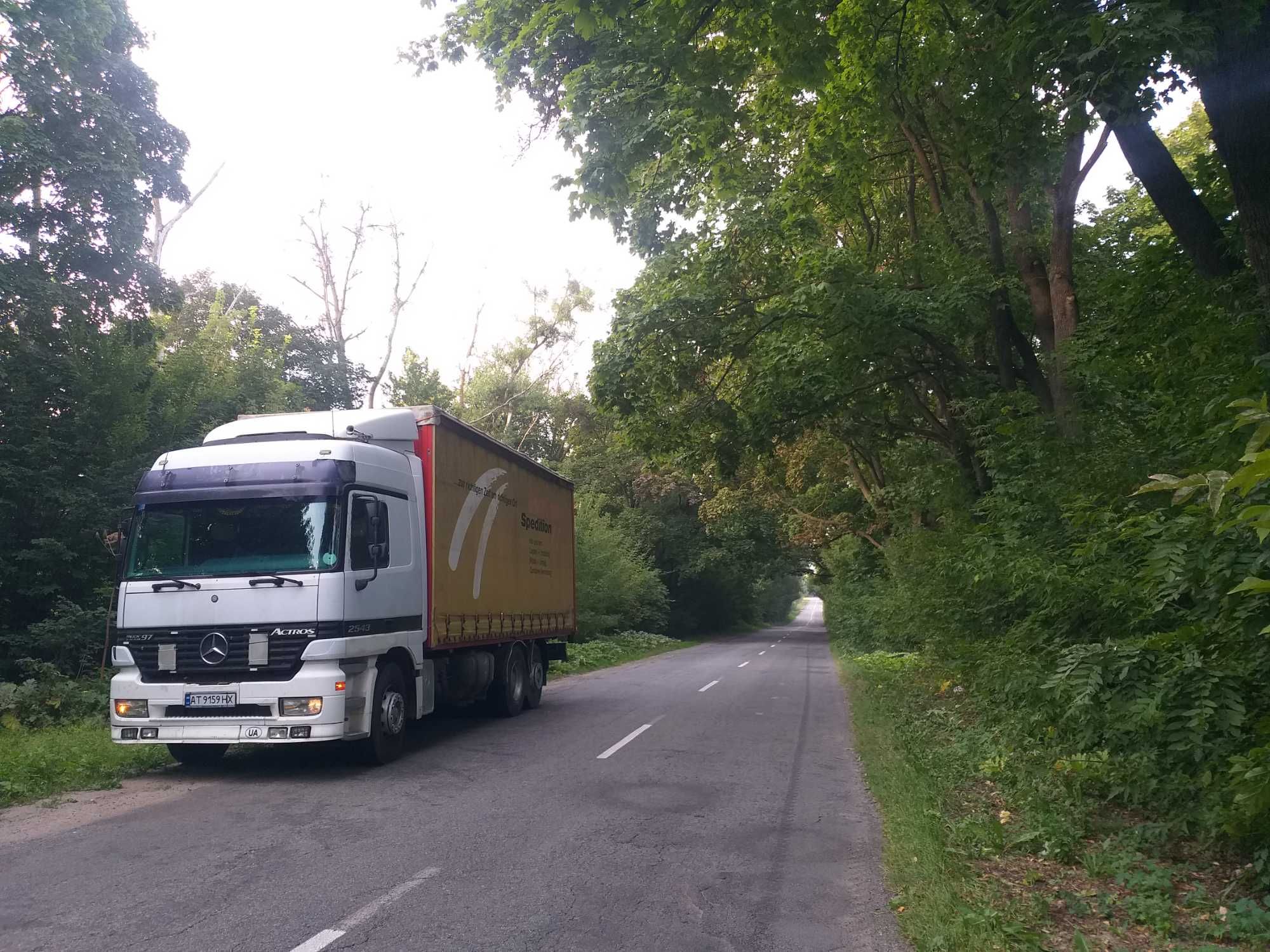 Mercedes-Benz Actros 2543, тент-штора, 15т, з лінивцем