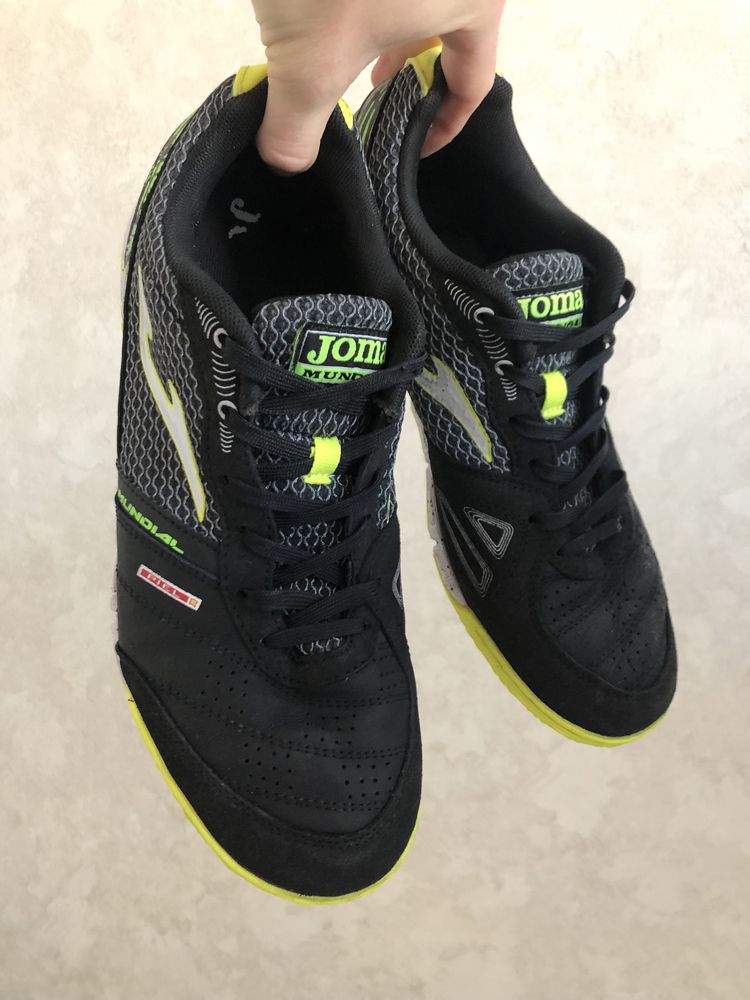 Сороконожки Joma розмір 43