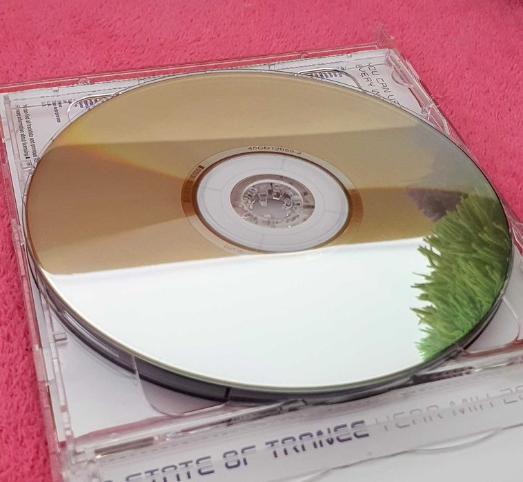 Armin van Buuren A State of Trance Year Mix 2012 ASOT 2CD