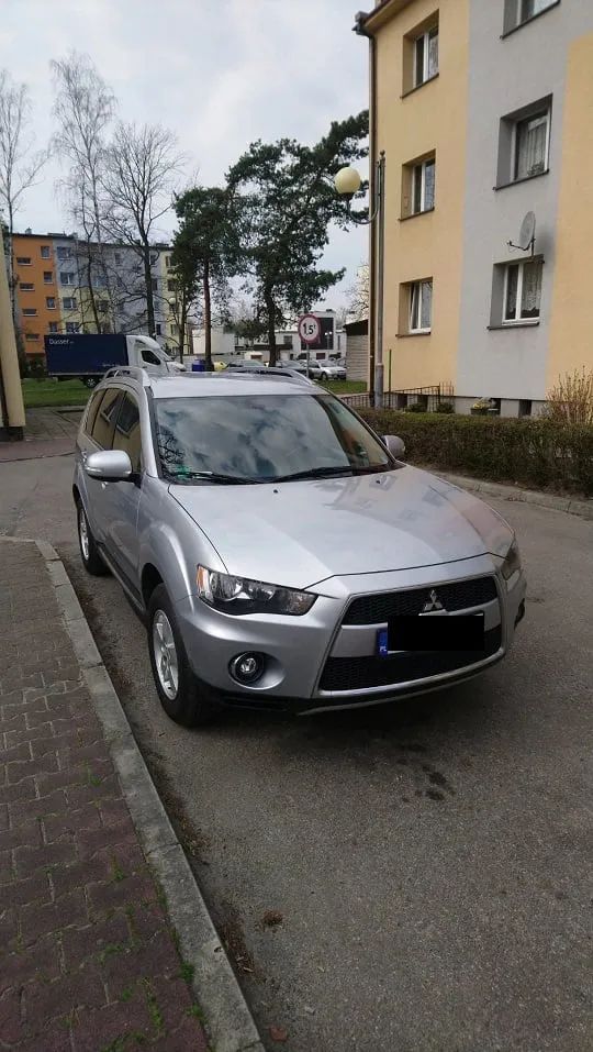 Mitsubishi Outlander Mitsubishi Outlander II 2.0 MIVEC 147 KM 108 kW