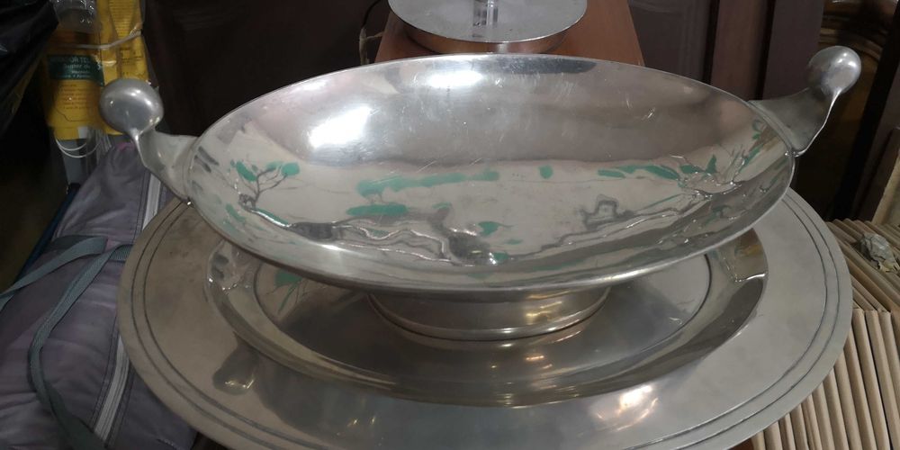 Peça de decoração em estanho