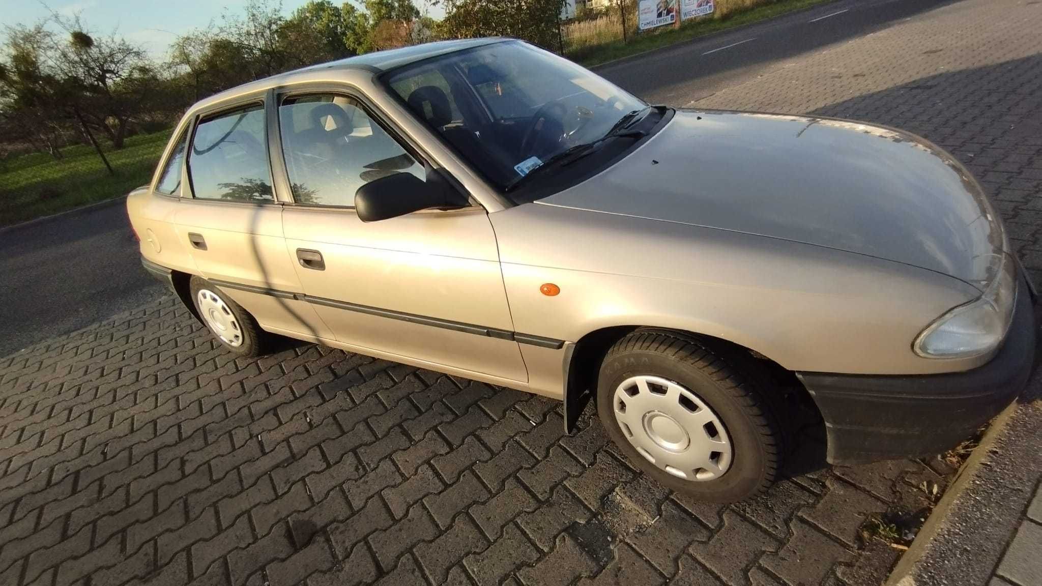 Opel Astra F 1.4b 37 tys. km