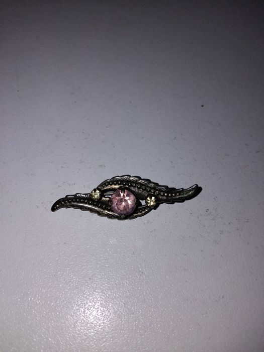 Alfinete de Peito / Pregadeira Vintage