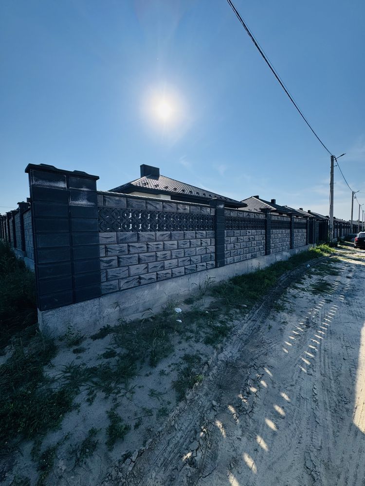 Продам сучасну американку 110 м.кВ в хорошій локації