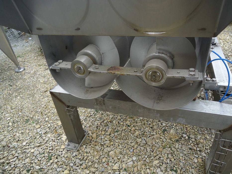 Mieszałka nierdzewna ko 700L ze stali nierdzewnej