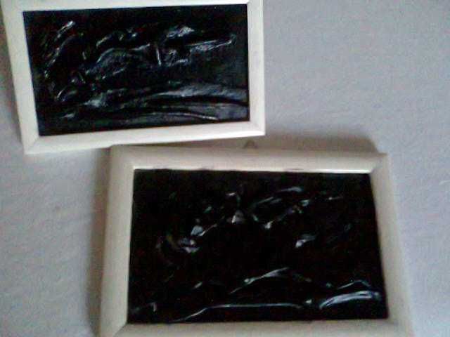 skórzane obrazki na ścianę