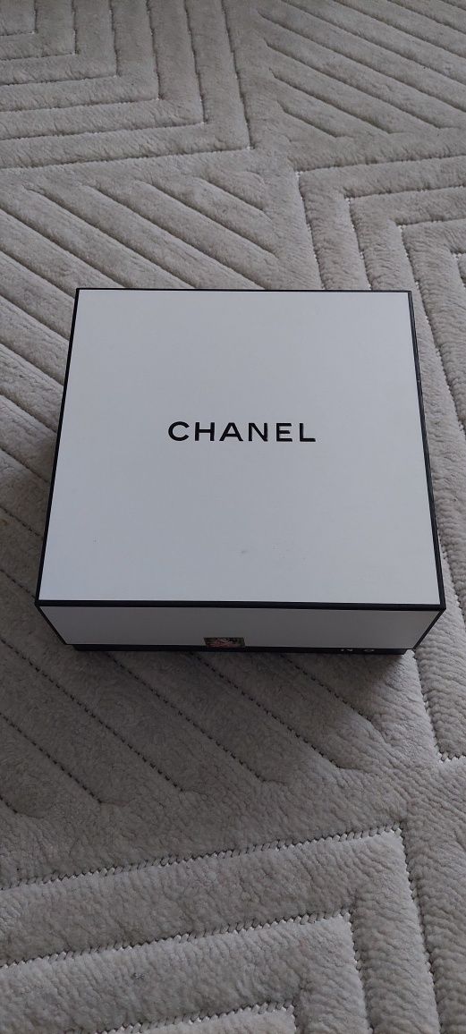 Sprzedam oryginalną wodę perfumowana Chanel No 5 100 ml