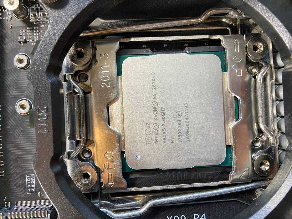 Потужний комплект X99 + Xeon 2670 v3 (12/24) + 16gb DDR4