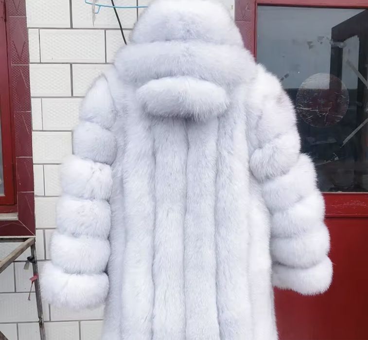 Kontantto futro dluzsze z kapturem rozne kolory xs-5xl