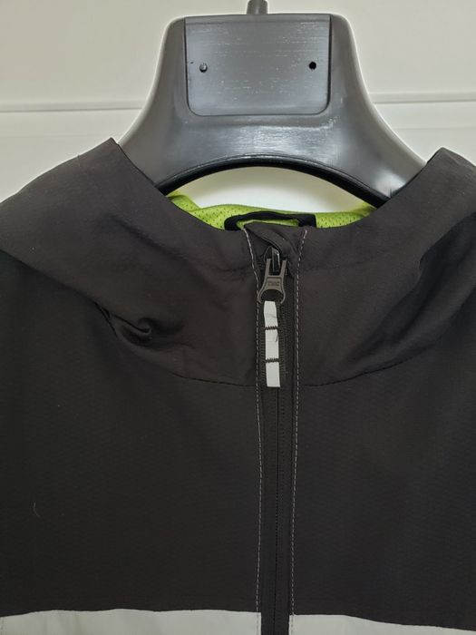 Kurtka wiatrówka/przeciwdeszczowa  13-14 lat F&F