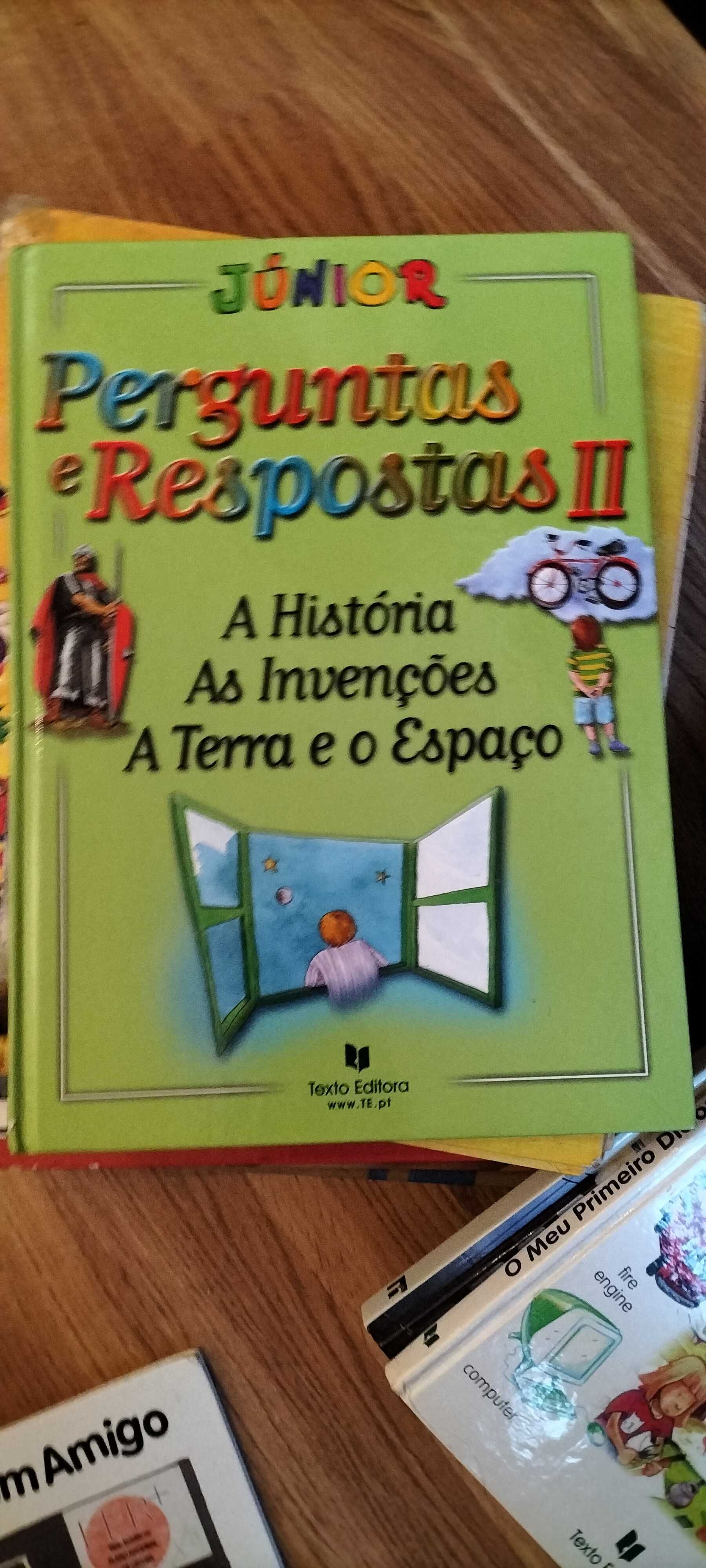 A história , as invenções, a terra e o espaço