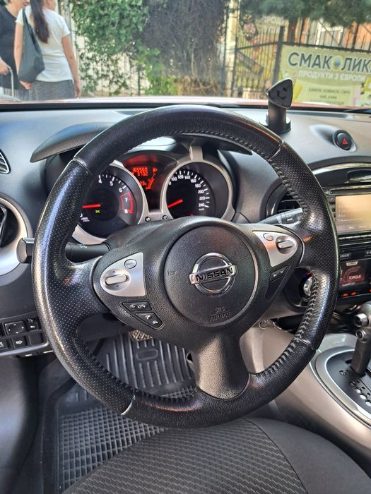 Продам Nissan Juke