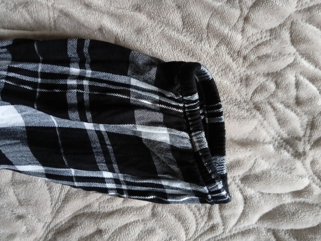 Sukienka w kratę